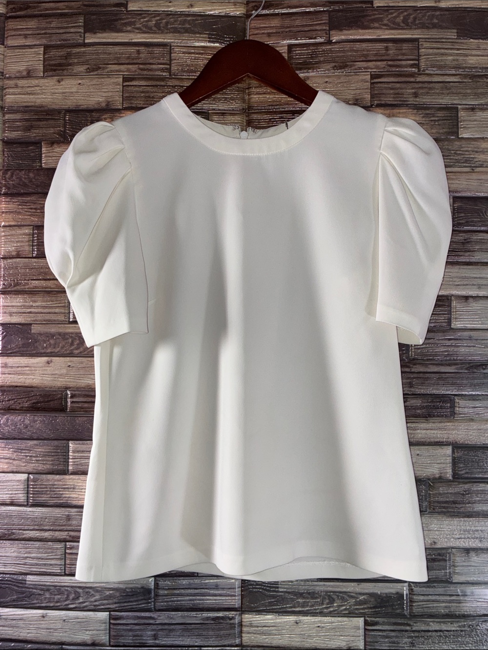 A.L.C Pre Owned Elegant Cream Puff-Sleeve Women's Top Size 0